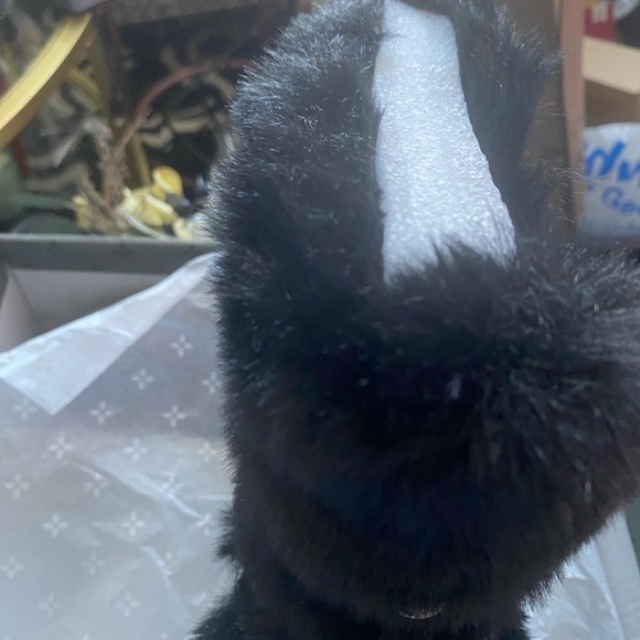 Elegant Black Fur Winter Boots - Picture 7 of 9